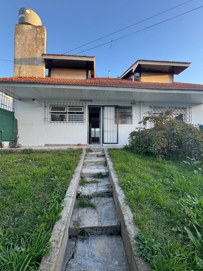 Casa + Departamento 